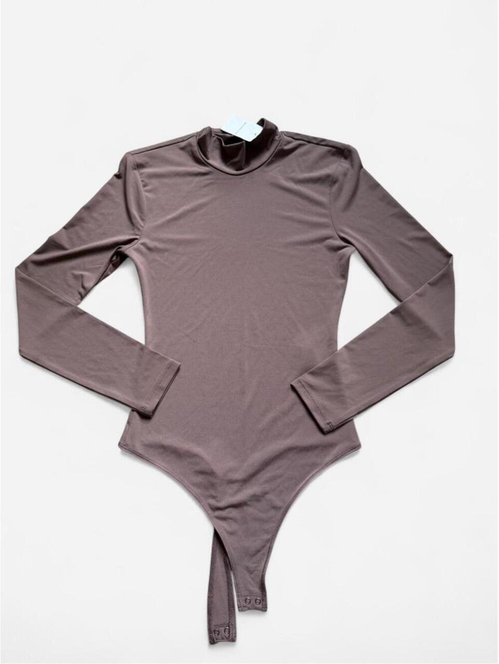 Abercrombie & Fitch mauve bodysuit in size S #bodysuit #abercrombie